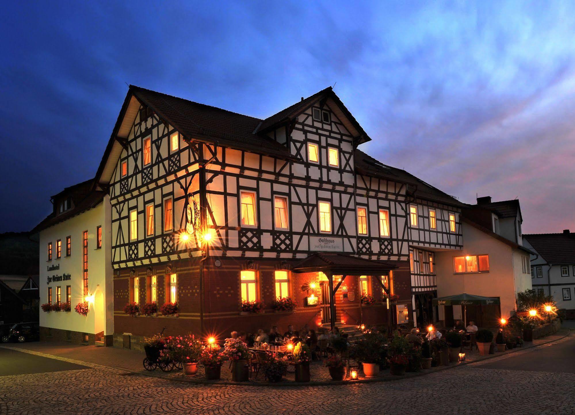 Landhotel Zur Gruenen Kutte Bernshausen Exterior foto